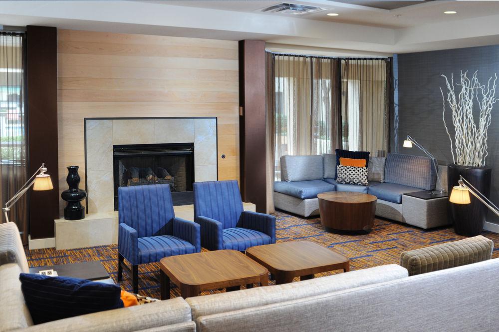 Courtyard By Marriott Dallas Plano In Legacy Park Екстер'єр фото