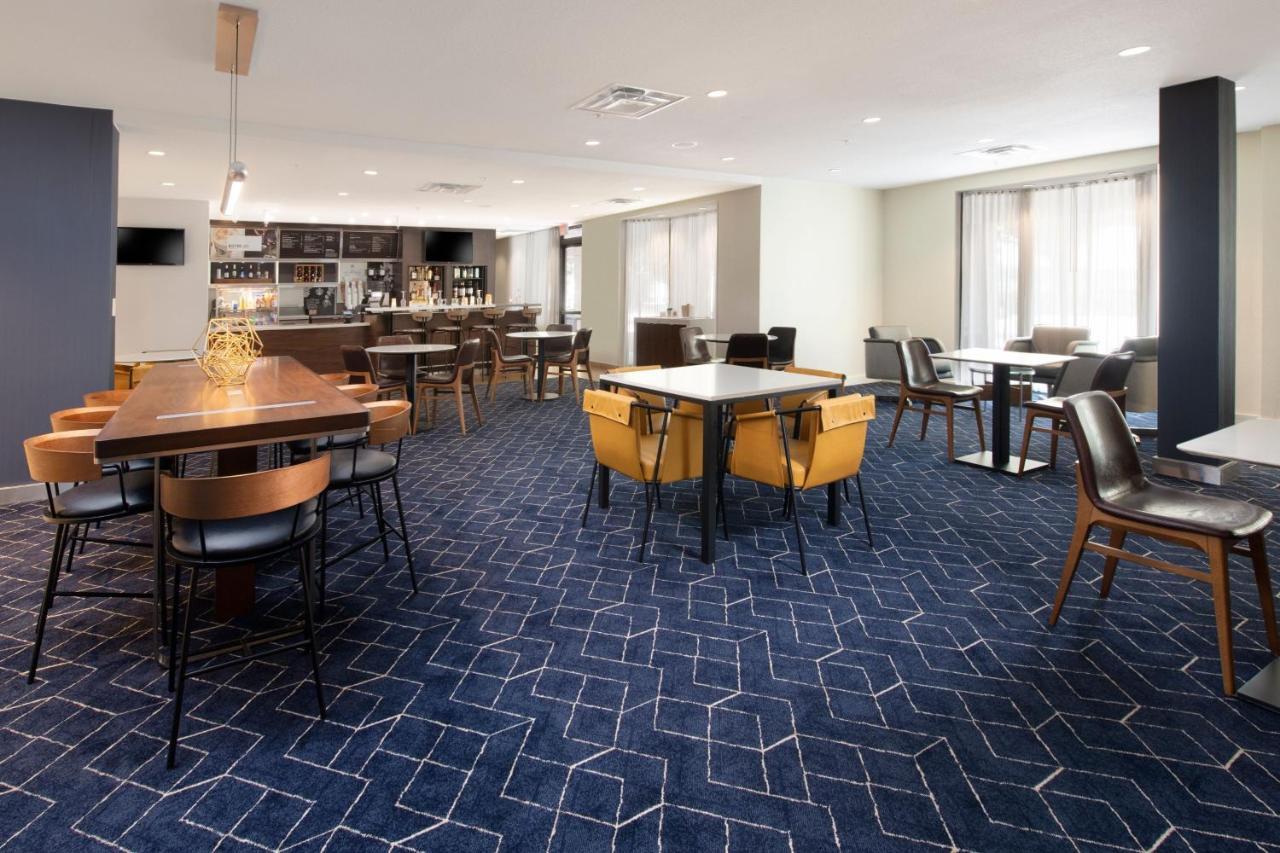 Courtyard By Marriott Dallas Plano In Legacy Park Екстер'єр фото